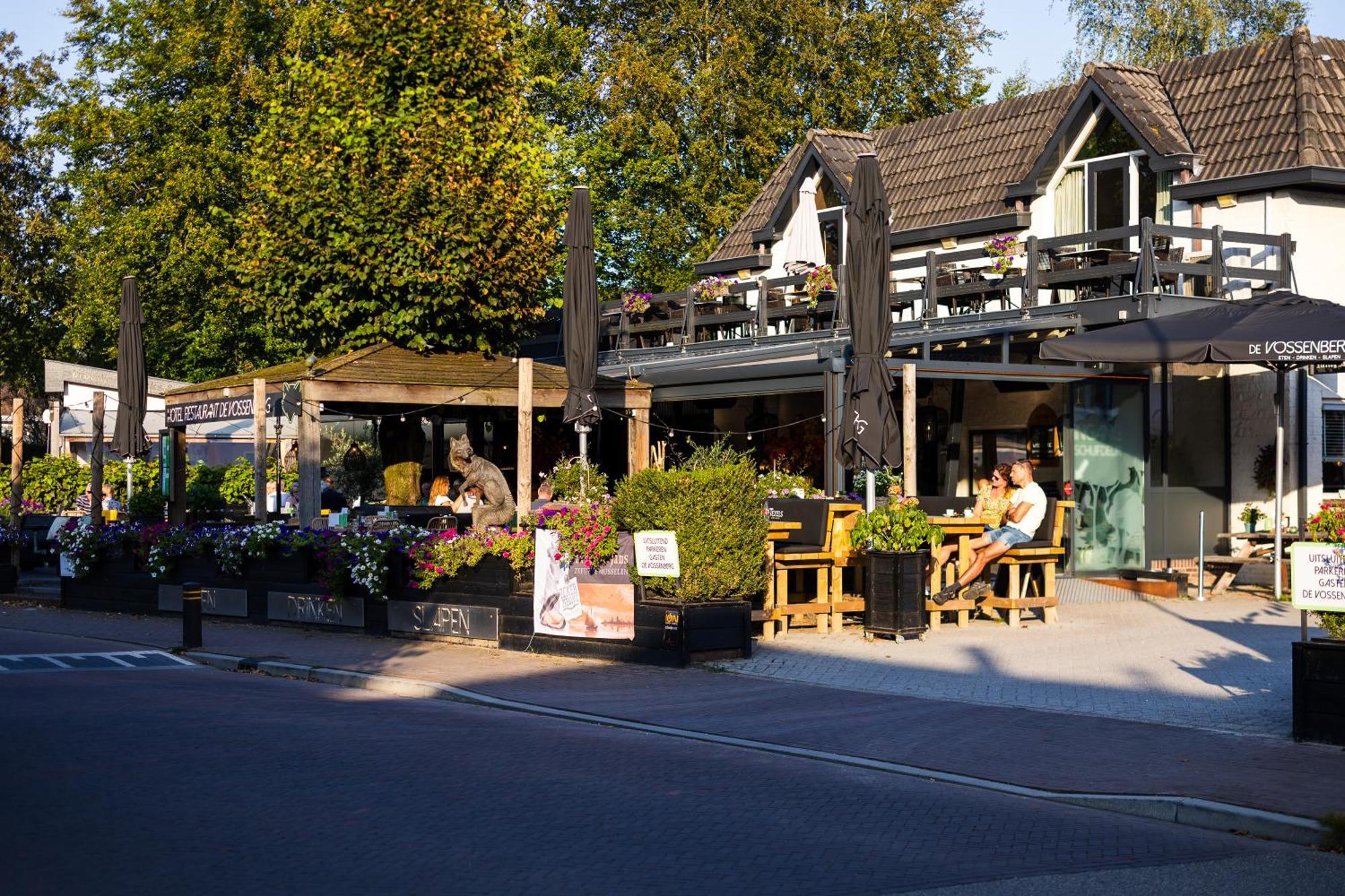 Hotel Restaurant 'De Vossenberg' Виерхоутен Экстерьер фото