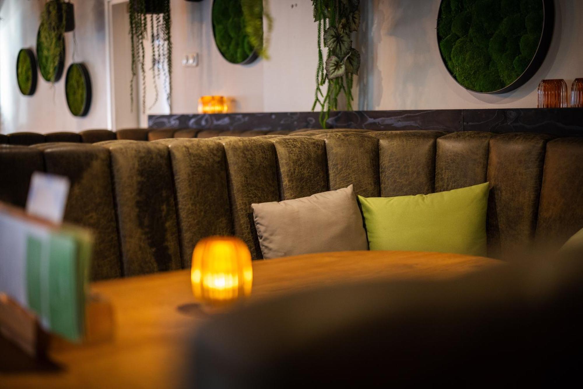 Hotel Restaurant 'De Vossenberg' Виерхоутен Экстерьер фото
